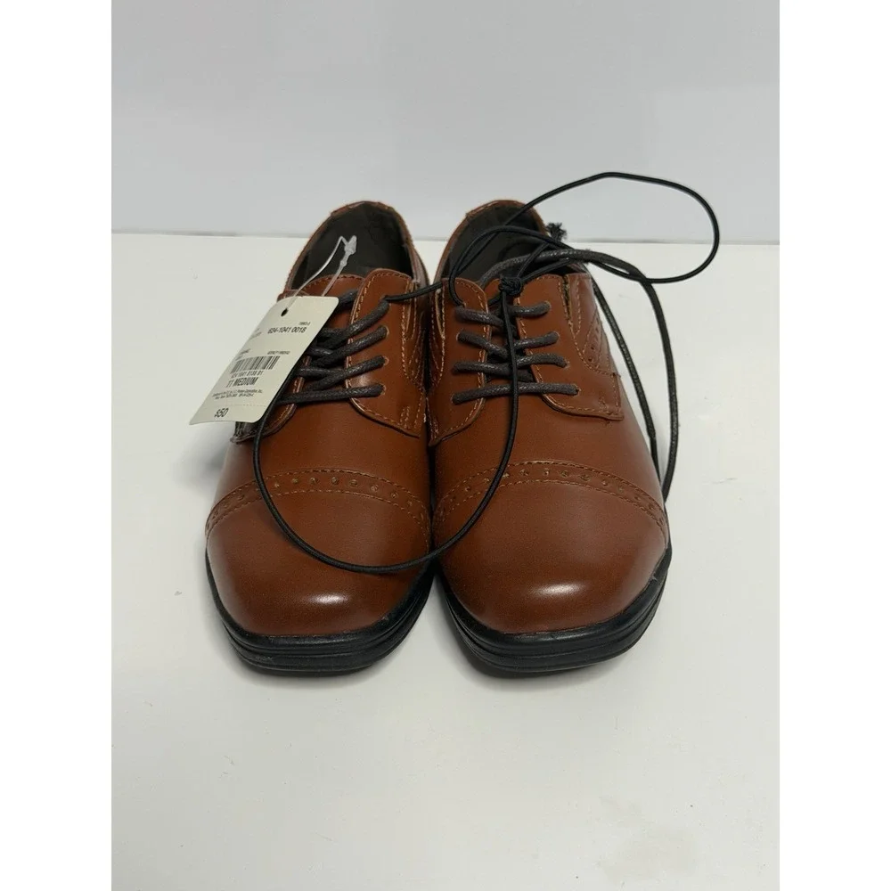 Strafford  Boys Size 11 Brown Lace Up Dress Shoes New in Box